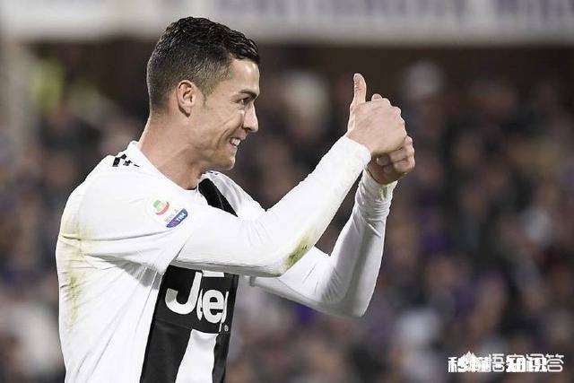 尤文生涯首张黄牌+首次被换下场，C罗是在宣泄无缘金球奖前三的不满吗