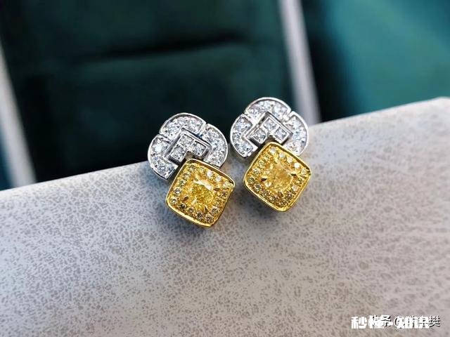 为什么我的耳洞打了快两年了，每次取下耳钉或者耳环的时候总有一股“臭味”