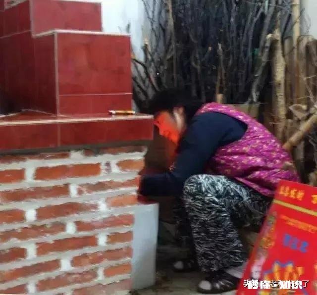 是不是客家人都有吃社的习俗