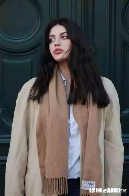 全身都胖怎么搭配秋天的衣服