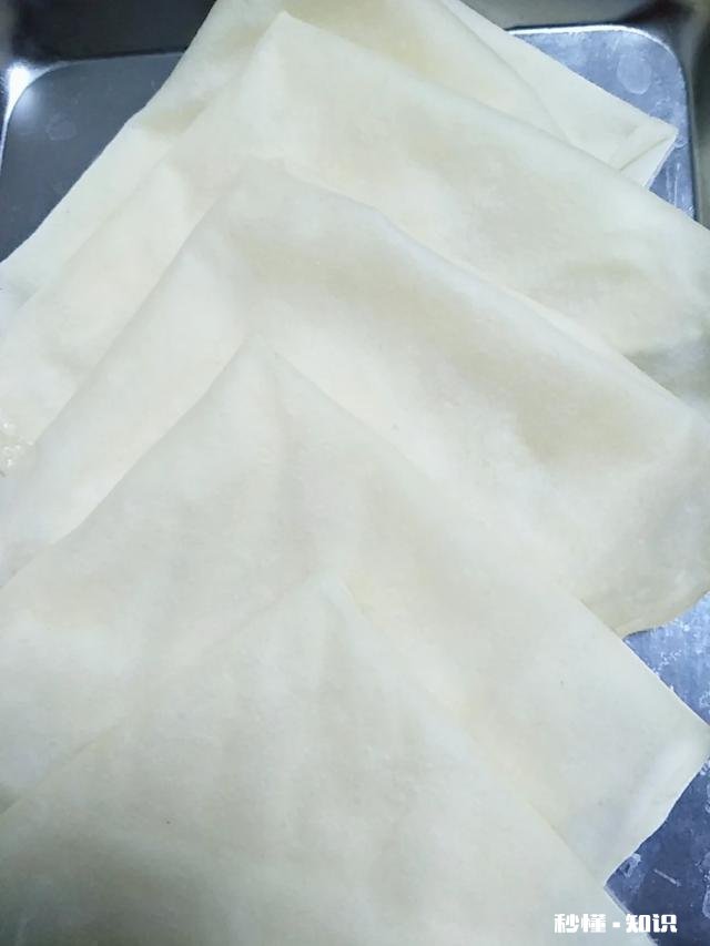 天气炎热妻子做好各种各样的饭菜，老公和孩子在吹空调，做好饭还被嫌弃应该发脾气吗