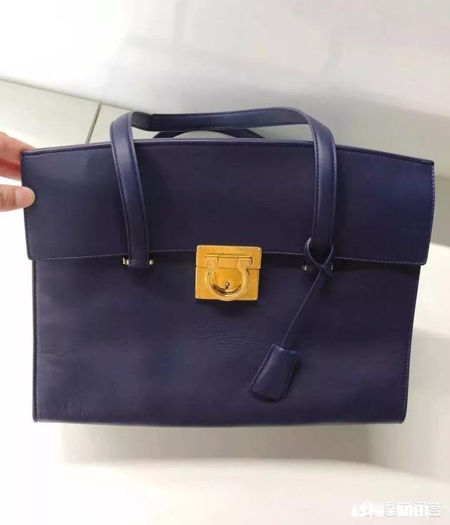 职场女性上班都背什么包