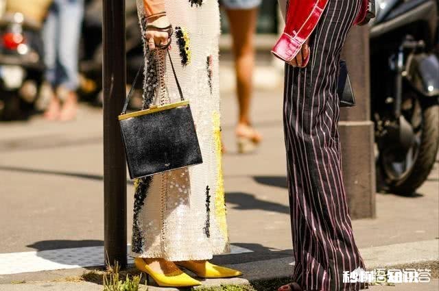 职场女性上班都背什么包