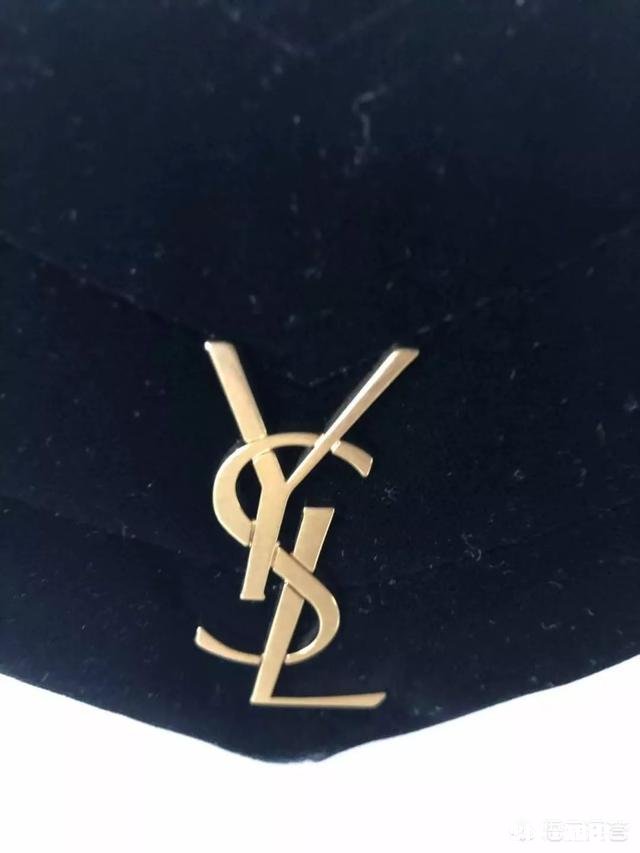 职场女性上班都背什么包