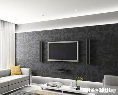 住在南方城市，请问电视墙背景是用墙纸好还是墙布好看到网上很多人说墙布容易发霉长虫，是这样吗