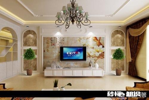 住在南方城市，请问电视墙背景是用墙纸好还是墙布好看到网上很多人说墙布容易发霉长虫，是这样吗