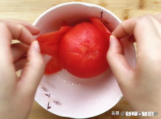 西红柿鸡蛋汤什么样不会酸