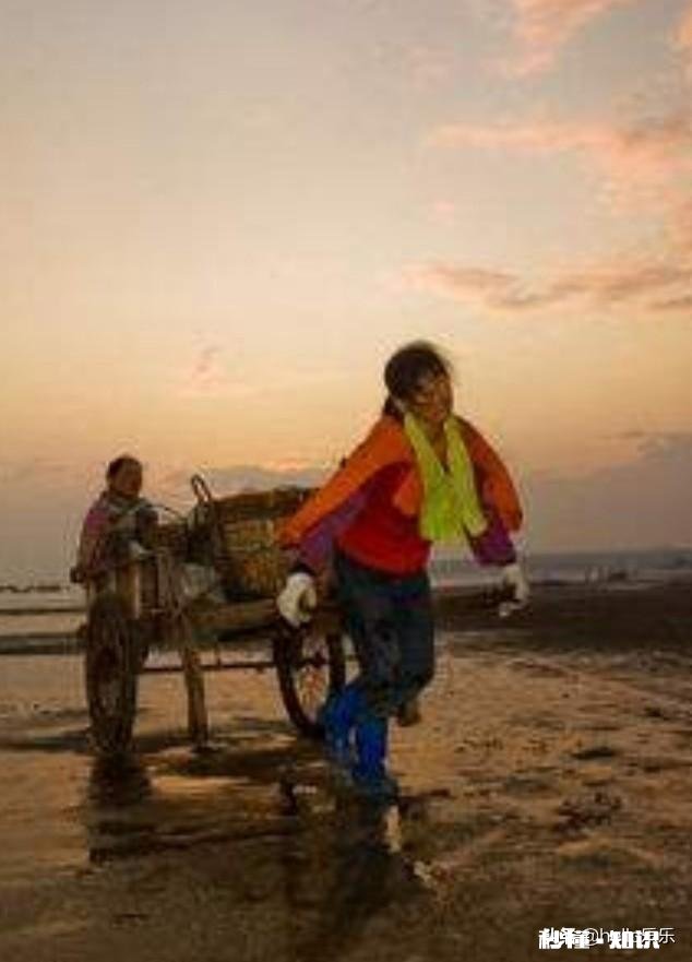 你是从什么时候感觉到世道艰难的