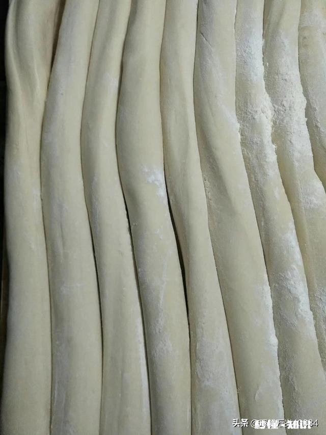 继兰州拉面，黄焖鸡米饭，沙县小吃后下一个餐饮业的巨头会是谁