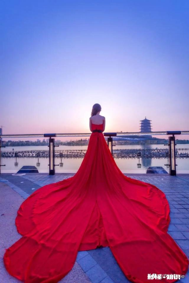 能不能谈一谈自己家乡那里关于结婚的一些习俗和故事