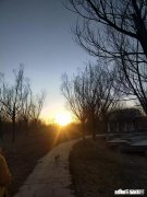 男人什么都可以没有，什么都可以放弃，就是不能没有钱，你赞同吗一分钱难倒英雄汉