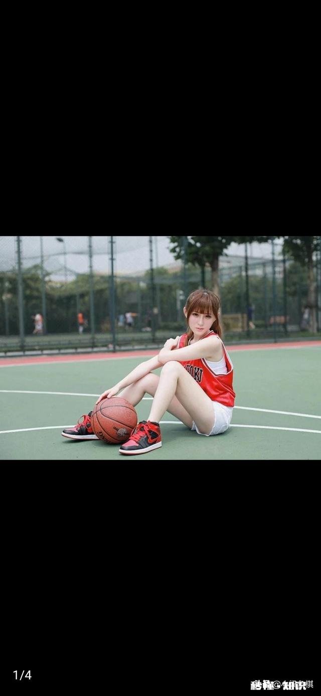 为什么打篮球刚开始大概十几分钟，脚底就感觉很酸没力，然后下场休息缓了一会就不会了，每次打球都这样