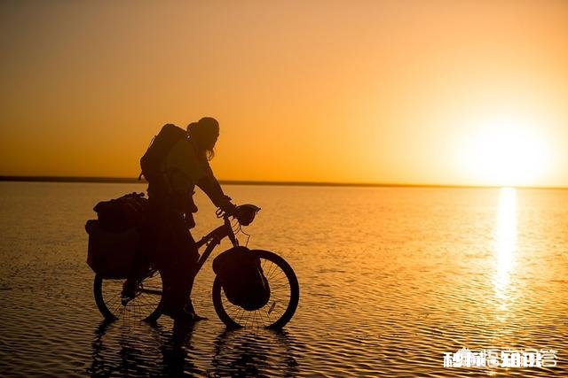 30岁的人了，现在失业，整个人的方向都很模糊，迷茫，各位朋友们遇到过我这种情况吗