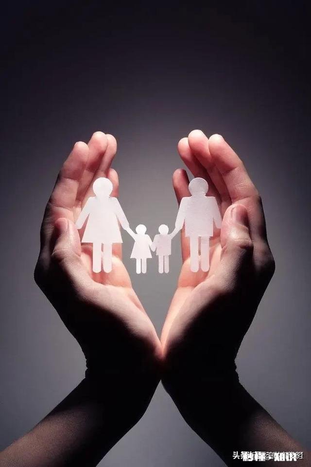 如果你一个人走在回家的路上，你会想些什么