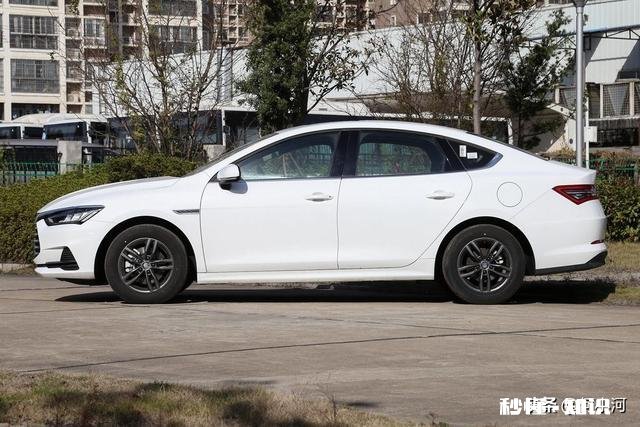 月薪9千提多少价位的车合适有什么推荐