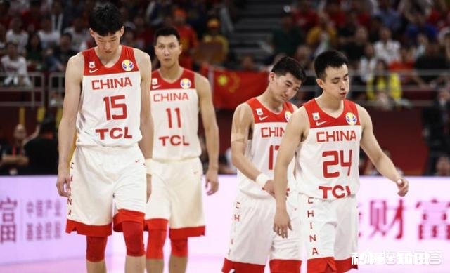 央视名嘴：周琦已经两年没好好比赛，年轻人不应一味追求NBA。你认同吗