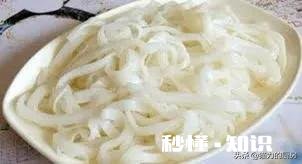 我想问下炒河粉除了眼见的食材之外还需要什么调料配方