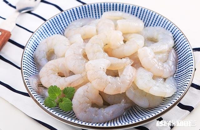 冰冻虾仁和青辣椒怎么炒好吃