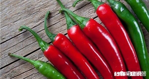 冰冻虾仁和青辣椒怎么炒好吃