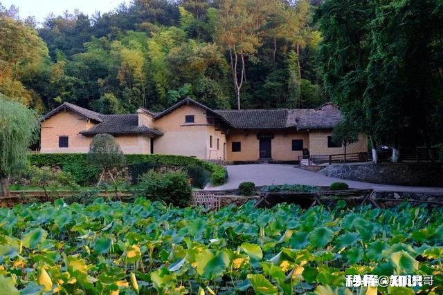 准备到了60岁走遍祖国的大好河山，能否发一张你所在城市的美景让我提前实现愿望