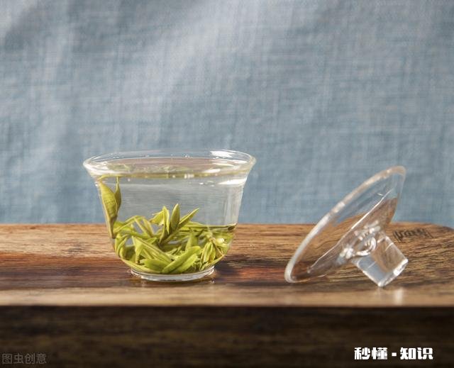 为什么绿茶泡出来的茶汤那么脏，铁观音泡出的茶汤那么清澈