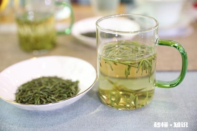 为什么绿茶泡出来的茶汤那么脏，铁观音泡出的茶汤那么清澈