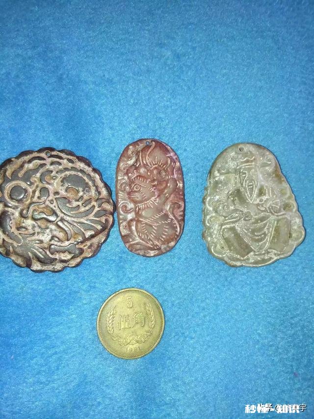 请各位老师帮我鉴定一下这枚铜钱，有没有价值