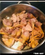 你为爸妈做的第一顿饭你还记得么做了什么