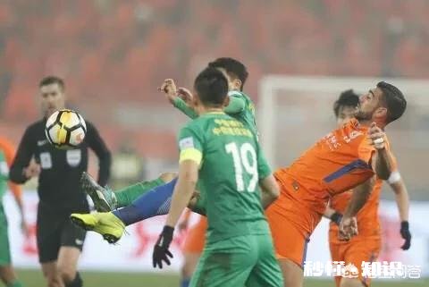 鲁能三大外援足协杯屈居亚军后齐落泪，塔尔德利、佩莱和吉尔谁能留队