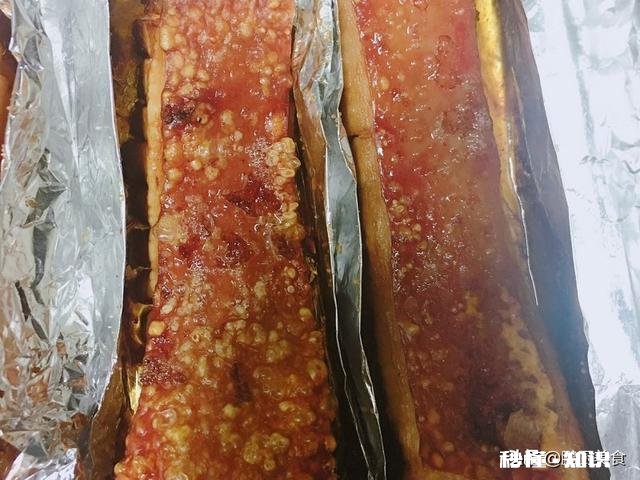 生烤脆皮五花肉没有松针，直接刷盐和食粉行吗怎么做好吃