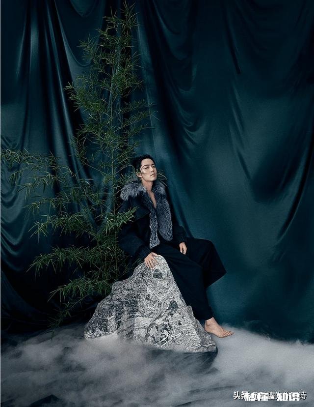 被摸手之后，肖战又遭遇私生饭卡车门，如何看待“私生饭”哪些明星有类似的遭遇