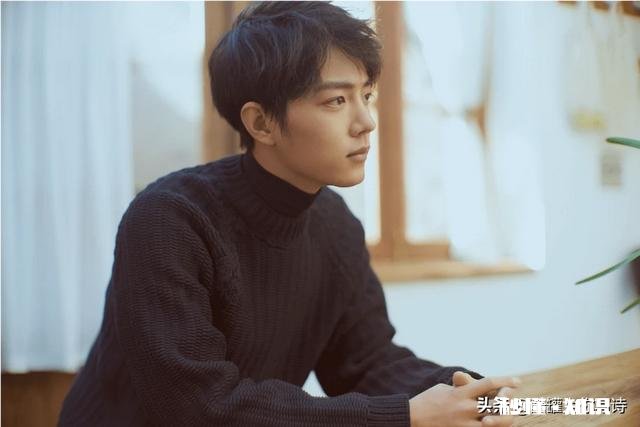 被摸手之后，肖战又遭遇私生饭卡车门，如何看待“私生饭”哪些明星有类似的遭遇