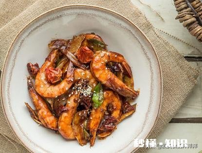 香辣虾需要挂糊吗