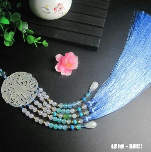 “隔篁竹，闻水声，如鸣珮环，心乐之”采用了什么表现手法