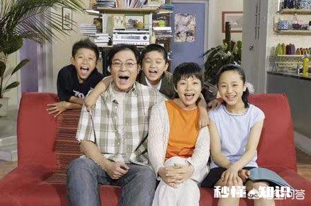 我从来都不用女儿们的钱，让他们给我买东西我都会把钱还给他们的，大家都是这样吗