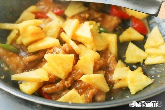 如何做菠萝咕咾肉