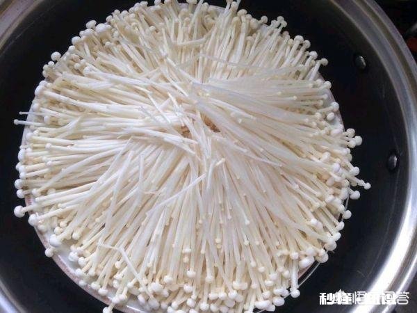 香菇、牛肉和金针菇可以一起搭配吗用蒸的方法