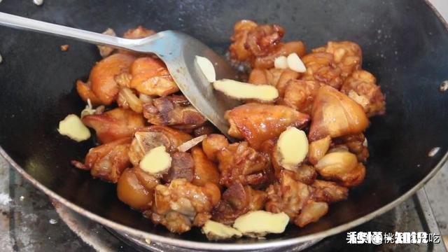 猪脚怎么做可以给男人补身体