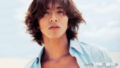 一个假期不理发的男生，你们还能坚持多久任由头发肆意生长，还是准备换个新发型