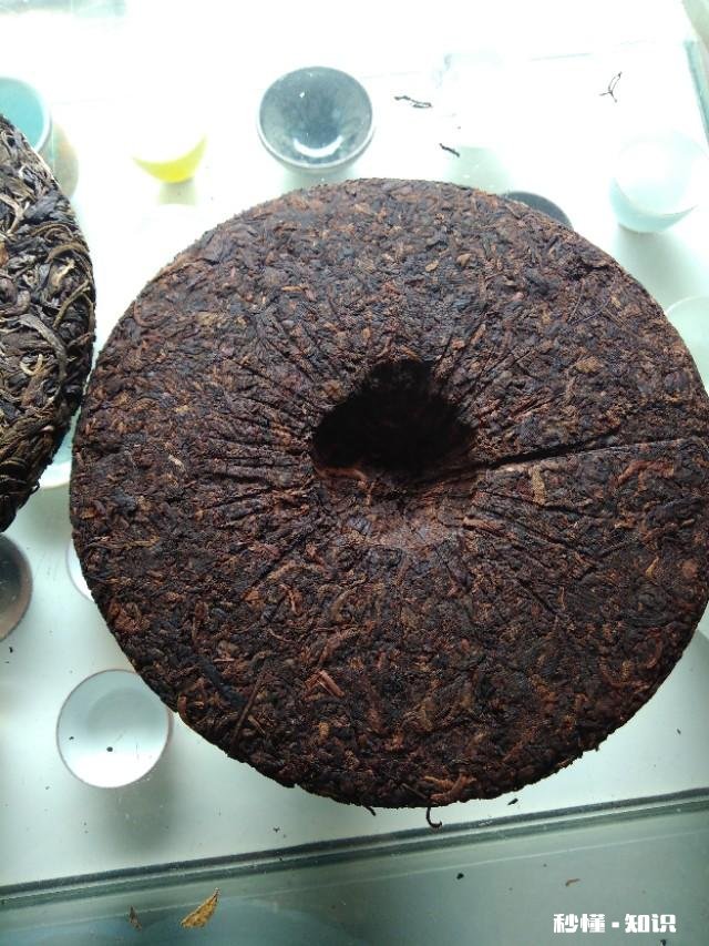 品饮普洱茶，感觉麻舌、燥口、锁喉，是茶叶品质不好吗