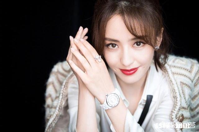 佟丽娅辞演《三十而已》引发热议,演员是否应该挑剔角色的人设