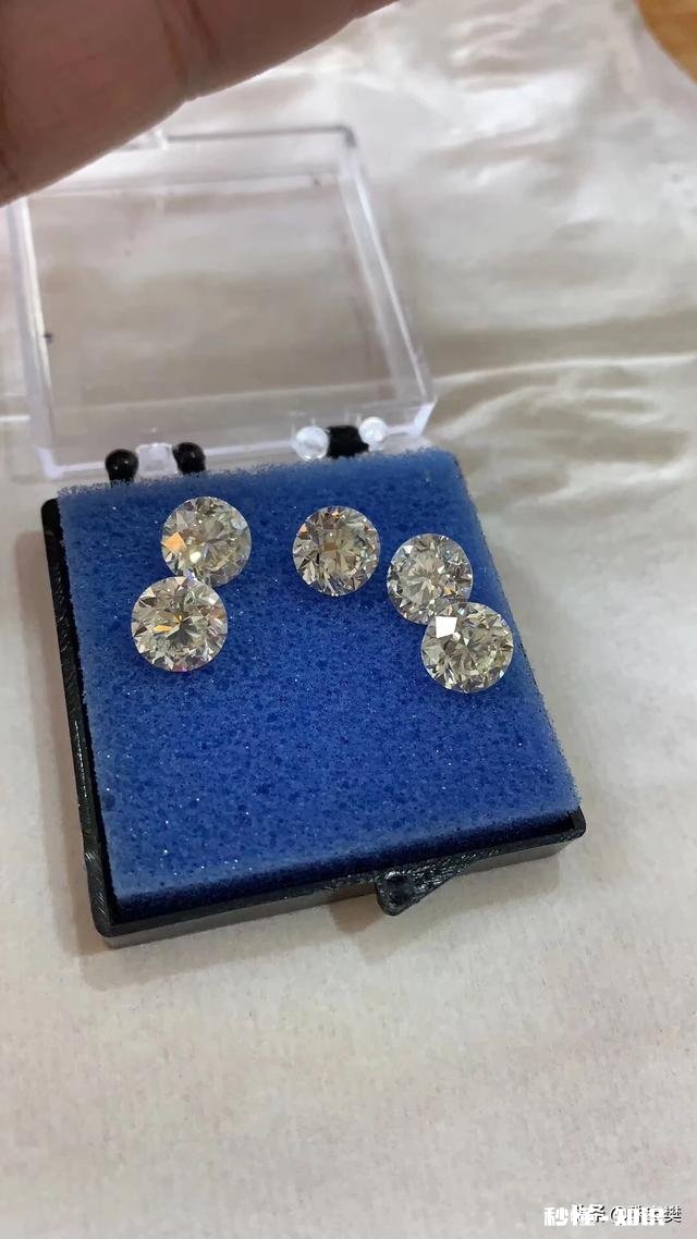 钻戒的颜色等级是什么D级好吗，挑选时要注意什么