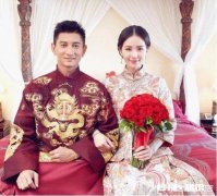 中国女子衣服上的盘扣有什么花头或讲究