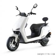 感觉两轮电动车降价了，大约1000多元一辆，是什么原因