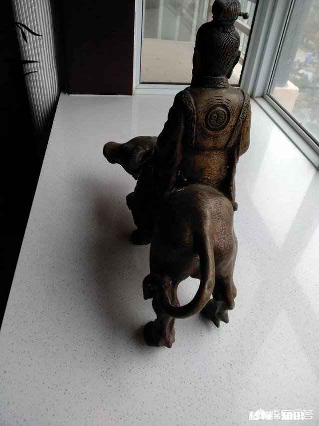 什么叫无极而生极与《老子》的“同出而异名”有什么关系