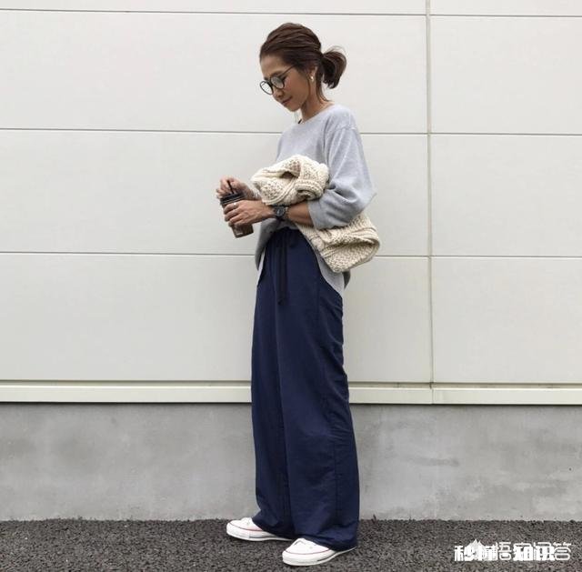 为什么一些韩国人喜欢穿帆布鞋