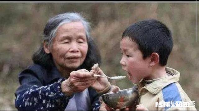 在农村为什么有些老人更爱长孙