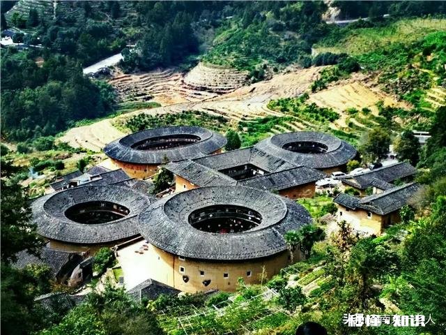 黄金假期旅游人多为患，你有没有被挤扁的经历在哪里发生的