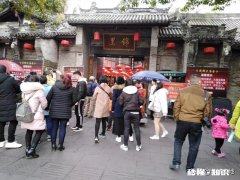 黄金假期旅游人多为患，你有没有被挤扁的经历在哪里发生的