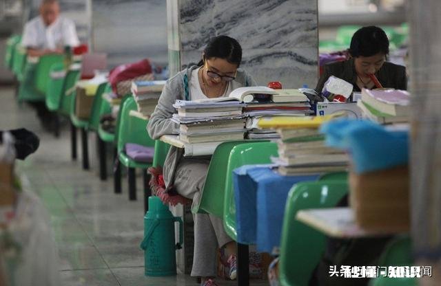 面对一份好的工作和好的读研机会，究竟是选择工作还是继续深造